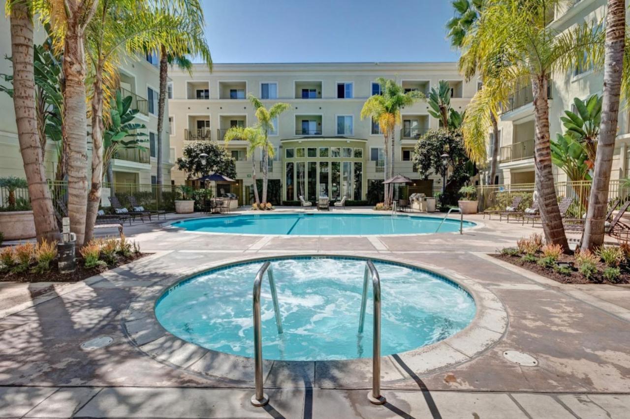 Luxury 2beds 2baths Sea Views
